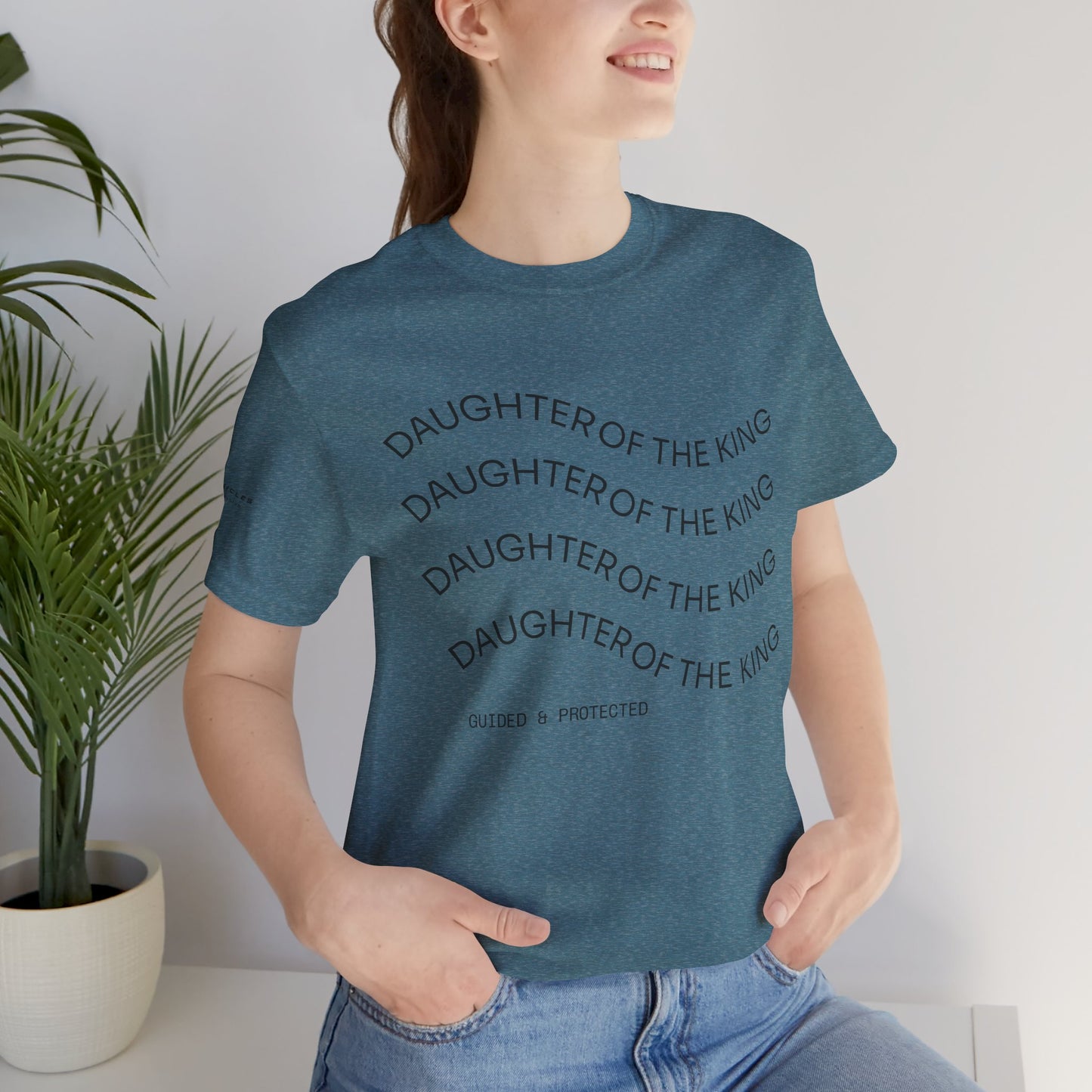 Daughter of the King Tee – Walk in Royal Identity | 1 Peter 2:9 Christian Women’s Shirt | Faith-Inspired Catholic Apparel