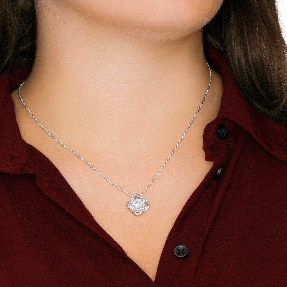 Beautiful Necklace with Sentimental Message Card – Romantic Gift Jewelry for Wife
