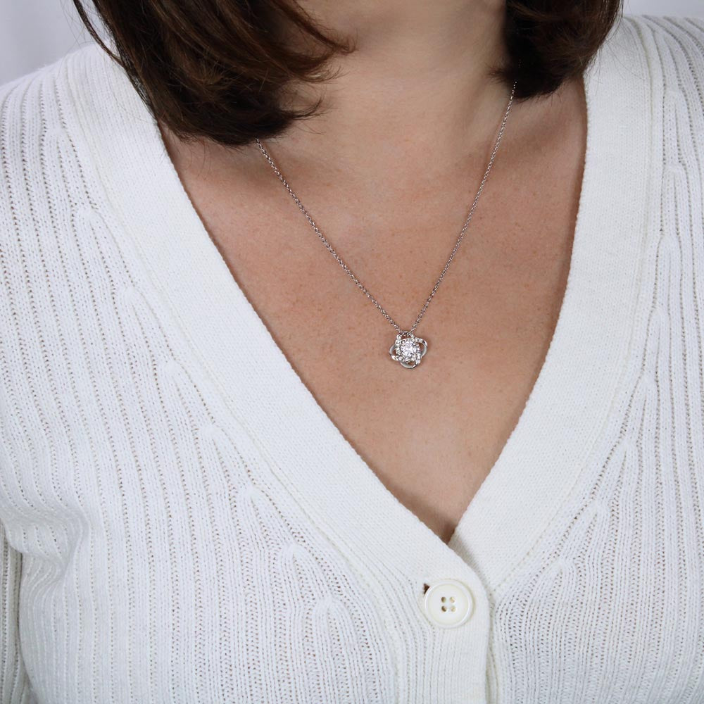 Beautiful Necklace with Sentimental Message Card – Romantic Gift Jewelry for Wife