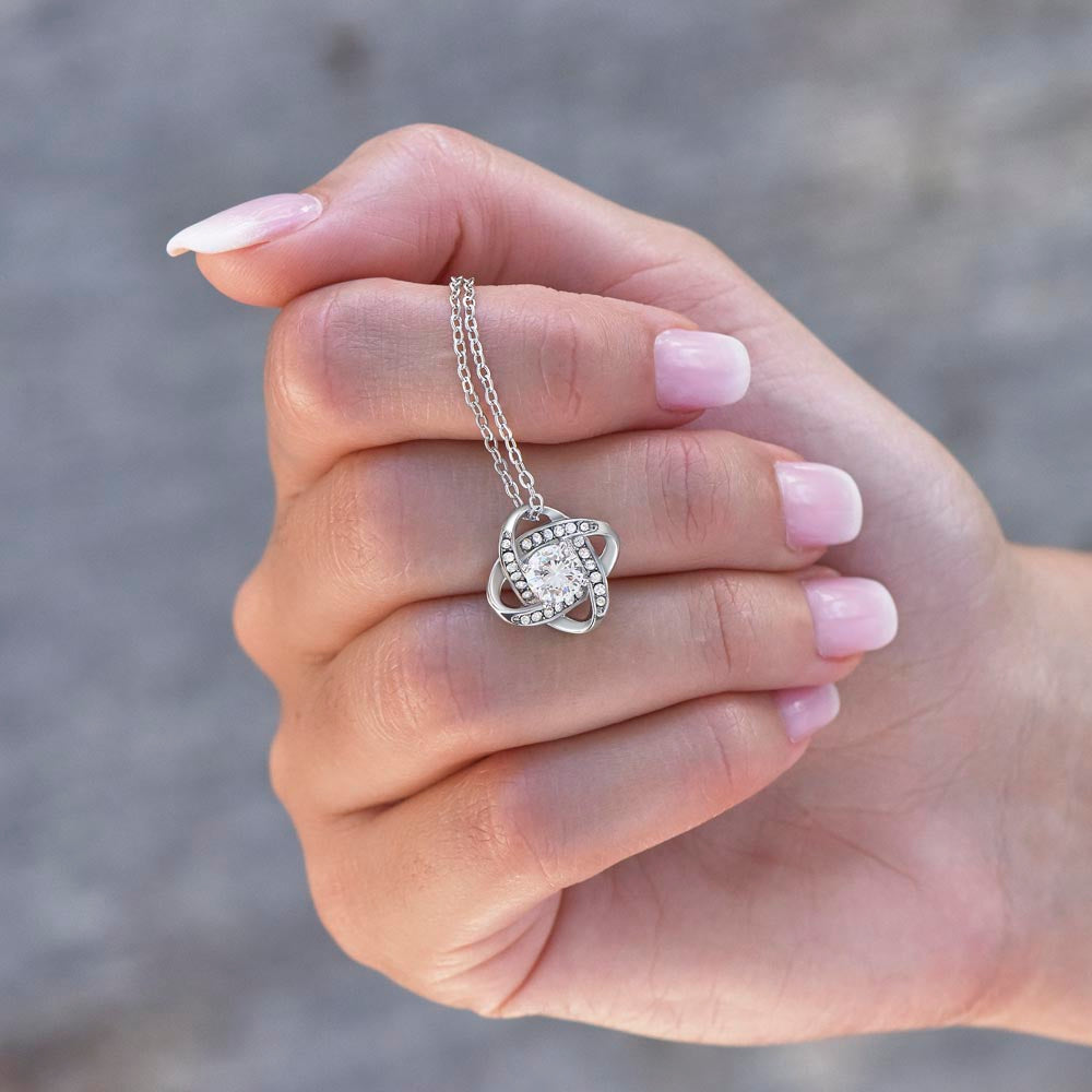 Beautiful Necklace with Sentimental Message Card – Romantic Gift Jewelry for Wife