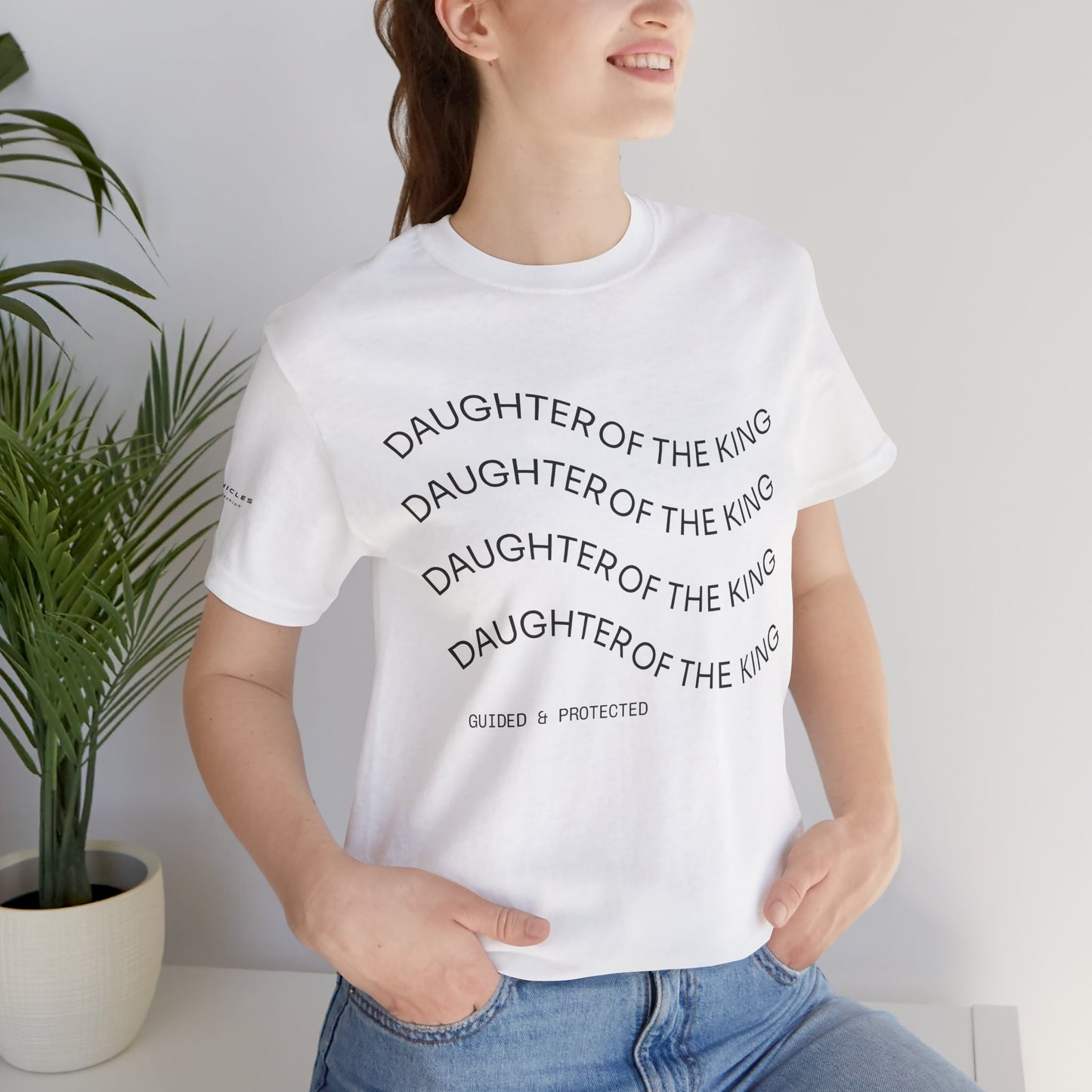 Daughter of the King Tee – Walk in Royal Identity | 1 Peter 2:9 Christian Women’s Shirt | Faith-Inspired Catholic Apparel