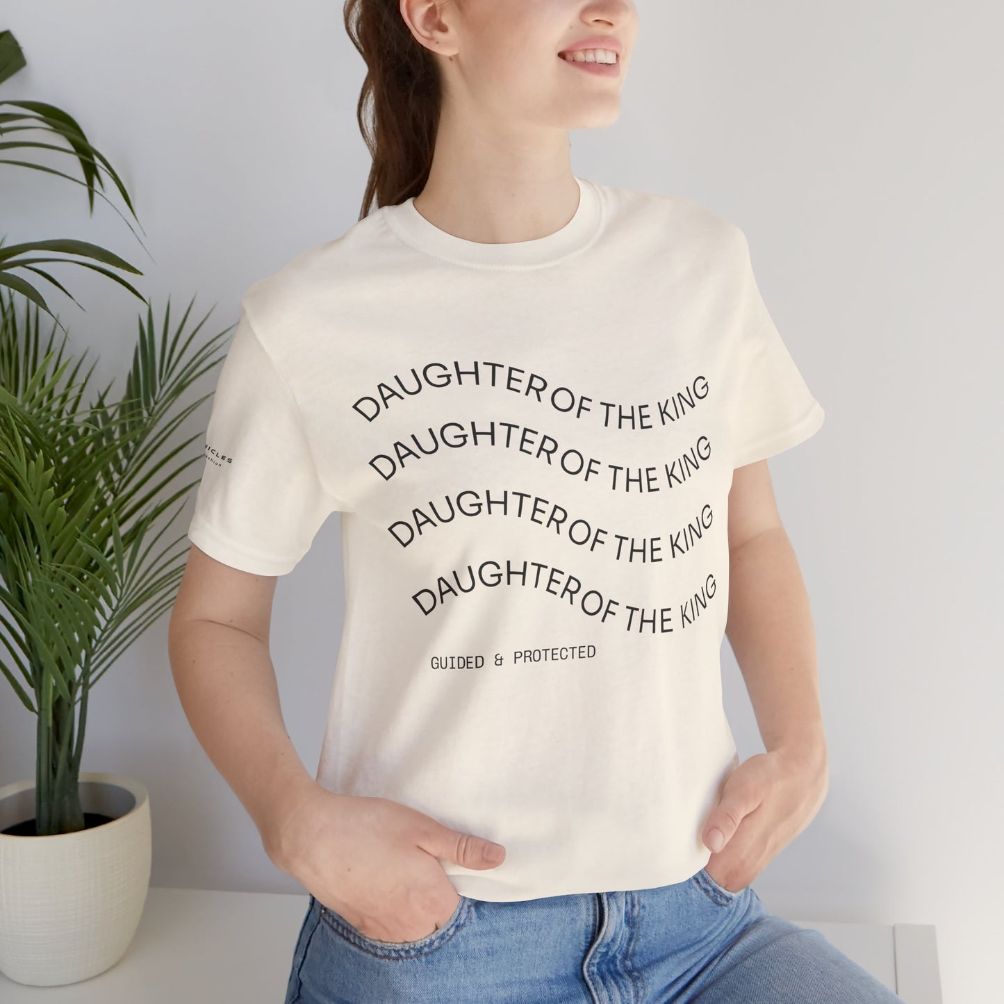 Daughter of the King Tee – Walk in Royal Identity | 1 Peter 2:9 Christian Women’s Shirt | Faith-Inspired Catholic Apparel